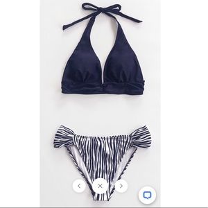 Cups he bathing suit